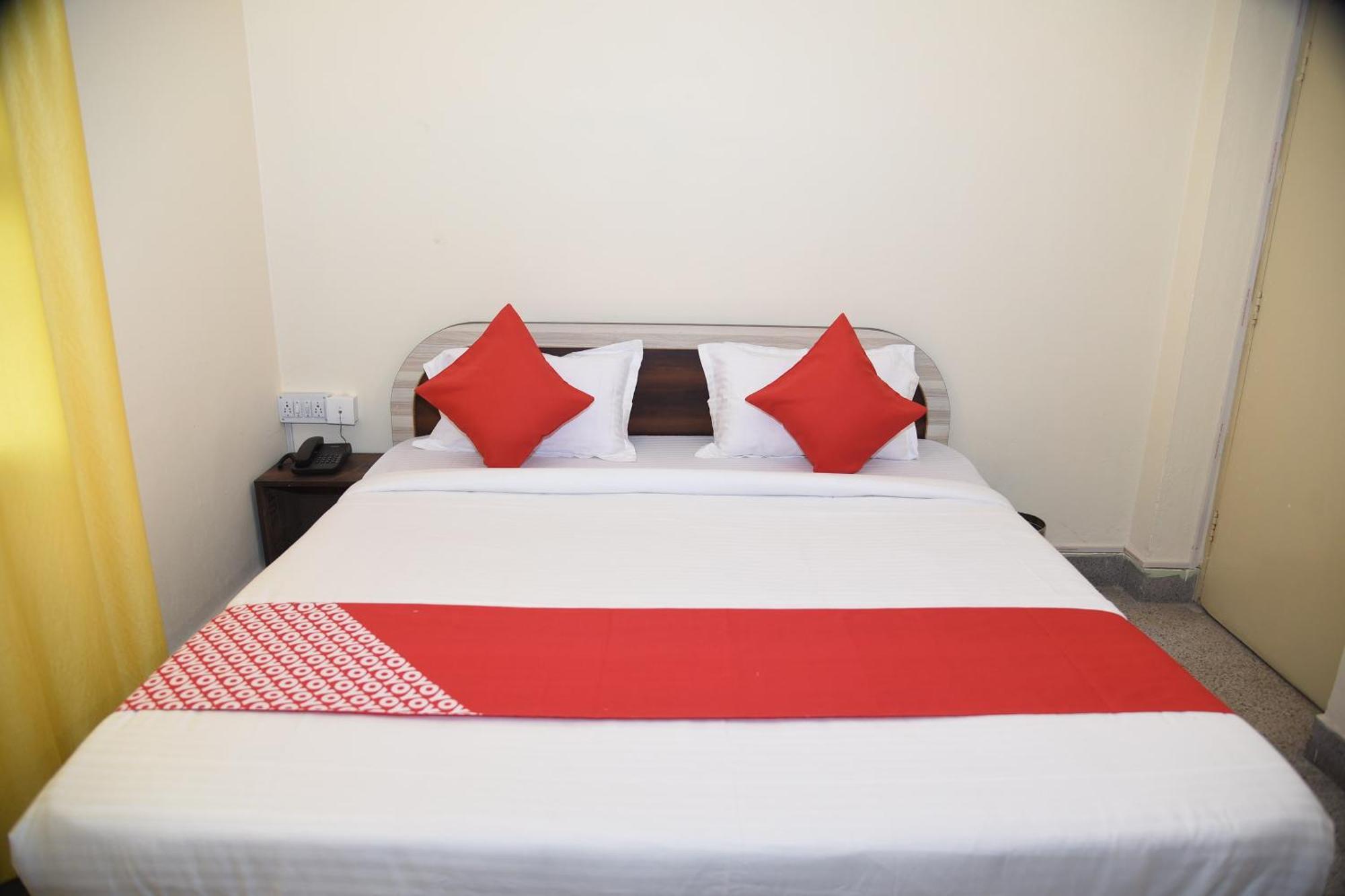 Hotel O Vibrant Inn Danapur Bagian luar foto